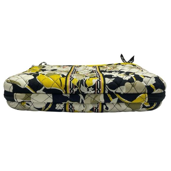 EUC - Vera Bradley Dogwood IPAD-Tablet Hard Zip Case - Picture 5 of 6